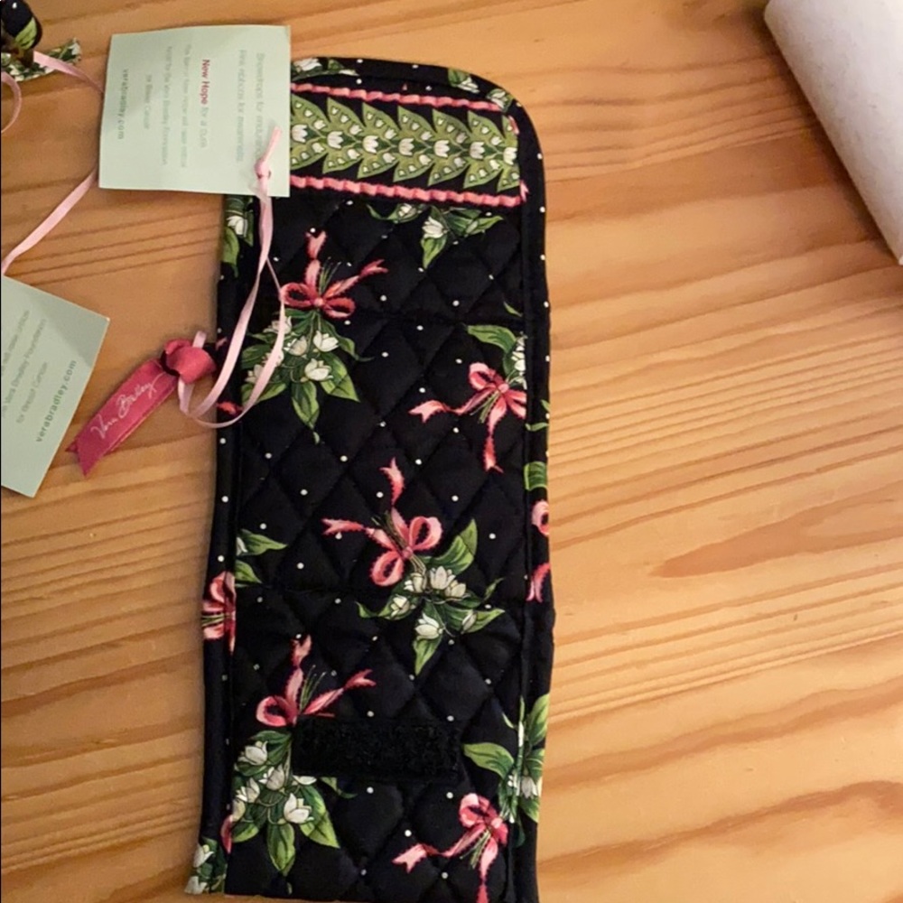 Vera Bradley Purse and matching wallet - Picture 4 of 10